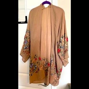 Chic Soul embroidered shaw